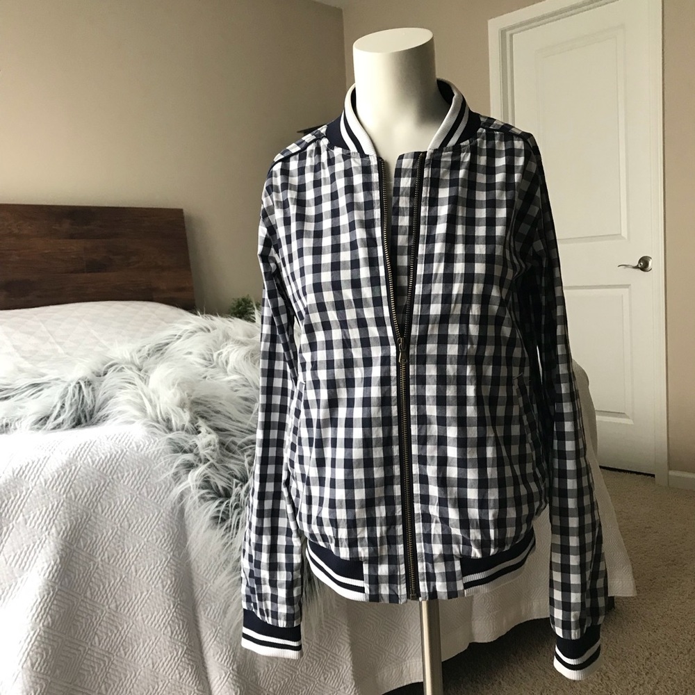 Buffalo Check Bomber - Picture 2 of 4